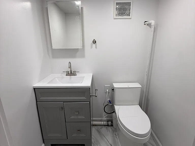 2425 S Warnock St — Photo 16