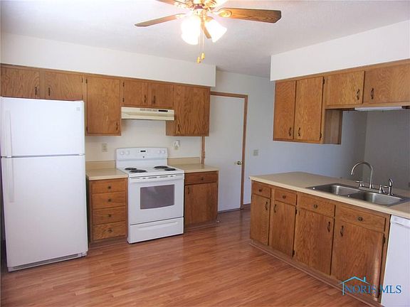 4th image of 409 Lawndale Dr
