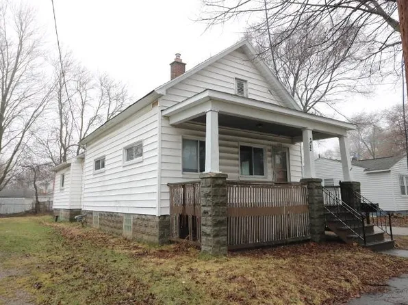 202 Elm St, Bay City, MI 48706