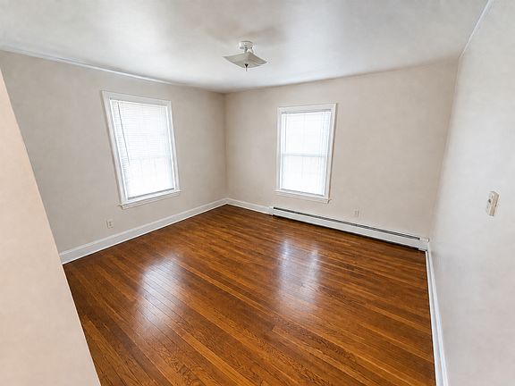 2nd image of 6 Pearl St #1