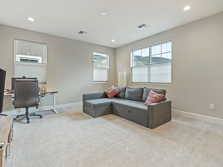 2813 Thistle Pine Ct — Photo 23
