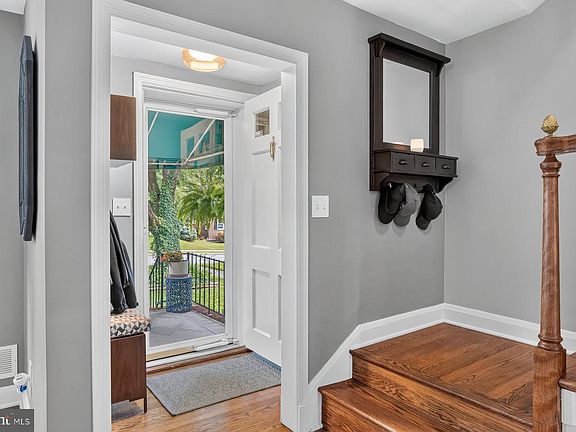4th image of 6414 Blenheim Rd