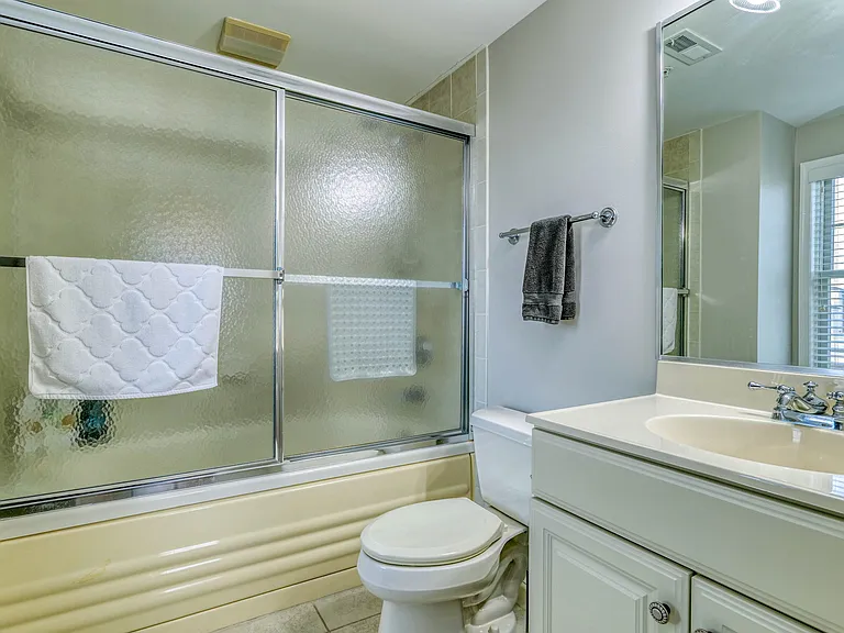 9100 Atlantic Ave #1 — Photo 28