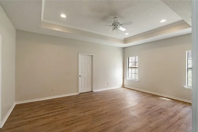 6762 Biltmore Ct — Photo 29
