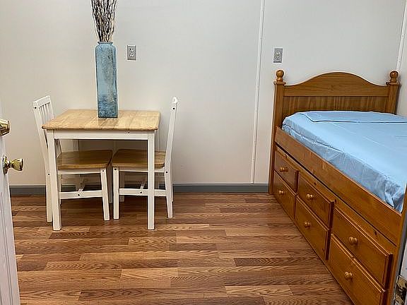Tiny house bottom floor room