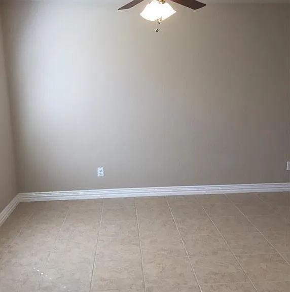 6812 Valley Creek Dr — Photo 9