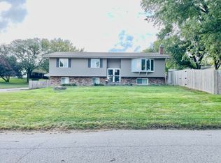 15418 Pheasant Dr, Council Bluffs, IA 51503
