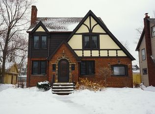 2627 Canterbury Rd, Cleveland Heights, OH 44118