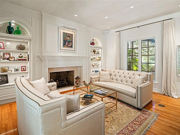 5th image of 4871 SW 74th Ter