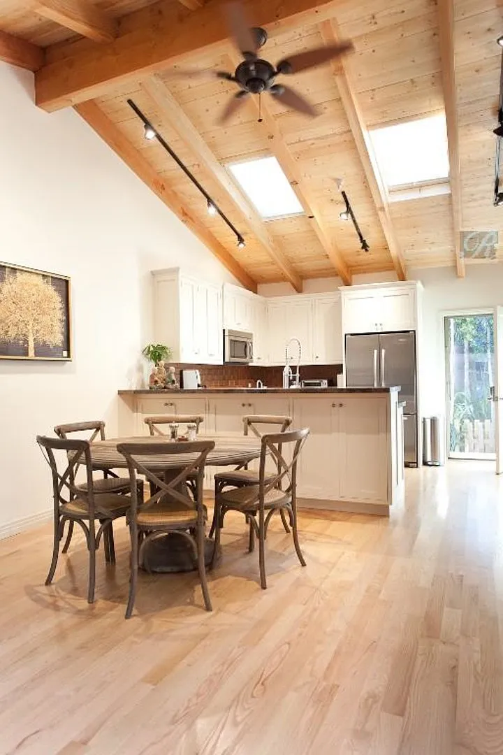 Zen Cottage House in Santa Monica — Photo 4