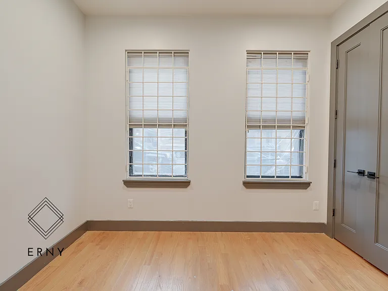 203 Rochester Ave #3C — Photo 3