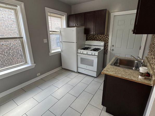 4027 W Melrose St APT 2S