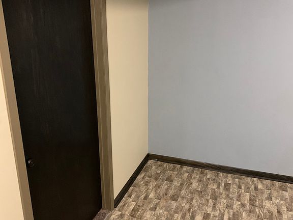 4th image of 132 Lincoln Ave