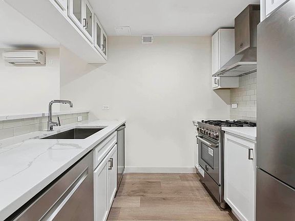 2nd image of 1107 Lex Ave #4B