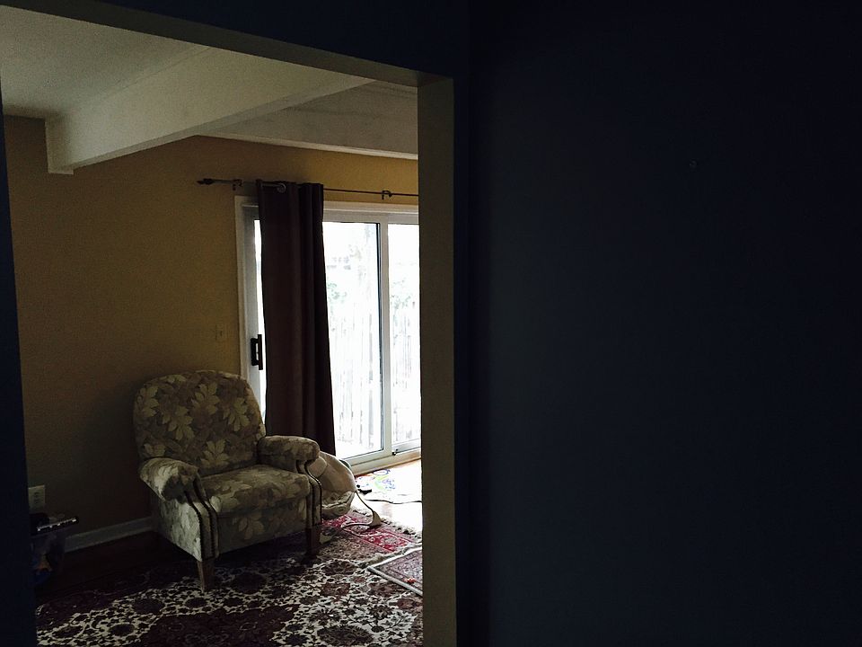 1st image of 3363 Burbank Dr