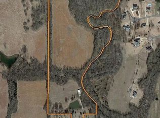 109 Meadow Ln, Coffeyville, KS 67337