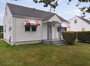 65 Berkeley Ct, Middletown, RI 02842