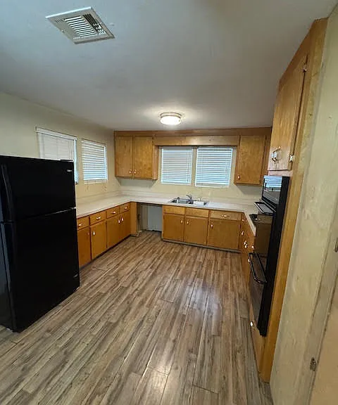 4415 Lynx Ave — Photo 11
