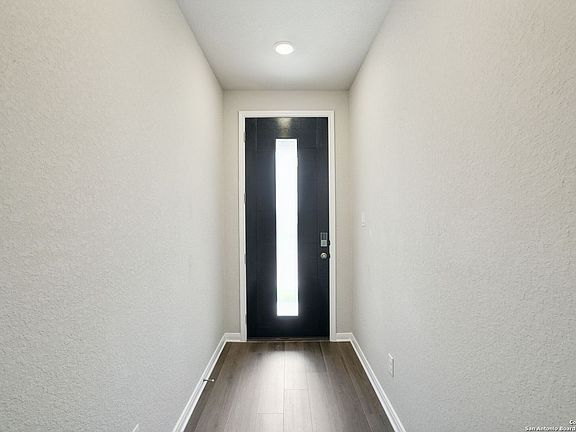 2nd image of 11519 Cottage Point