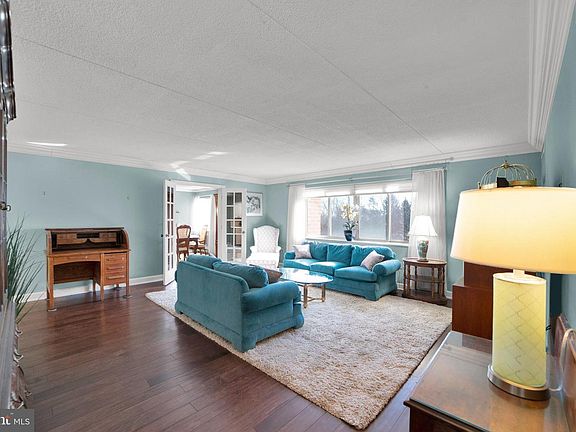 4th image of 860 Lower Ferry Rd Suite 5-P