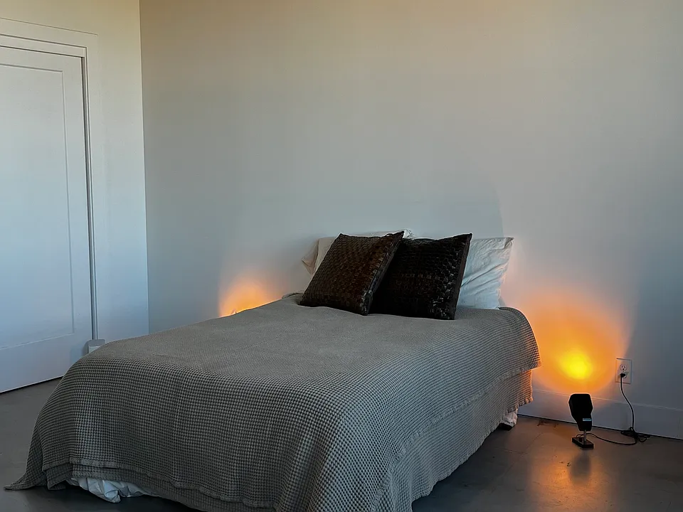 Bedroom (ceiling fan above, not seen in pic)