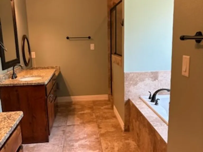 733 Benelli Dr — Photo 8