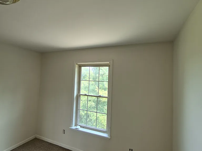 634 Sherard Cir — Photo 13