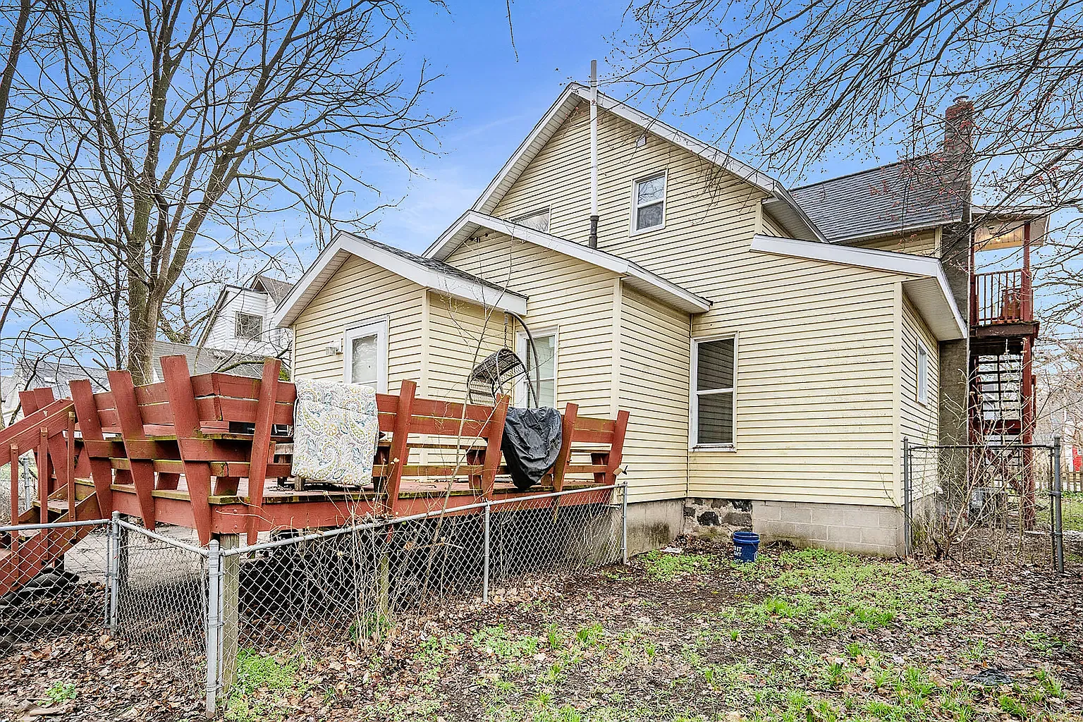 2 bed, 800 sqft, $1,000 — Photo 3