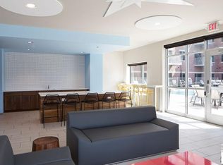 Highline, Omaha, NE 68102