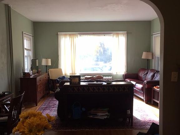 3rd image of 1649 Selby Ave #1