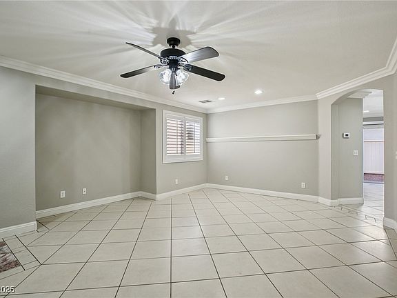 5th image of 950 Coronado Peak Ave