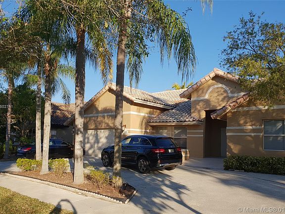 2nd image of 16365 NW 11th St