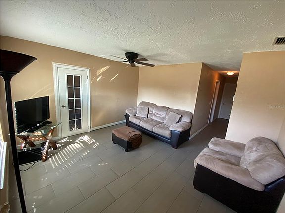 5th image of 4403 Gandy Cir