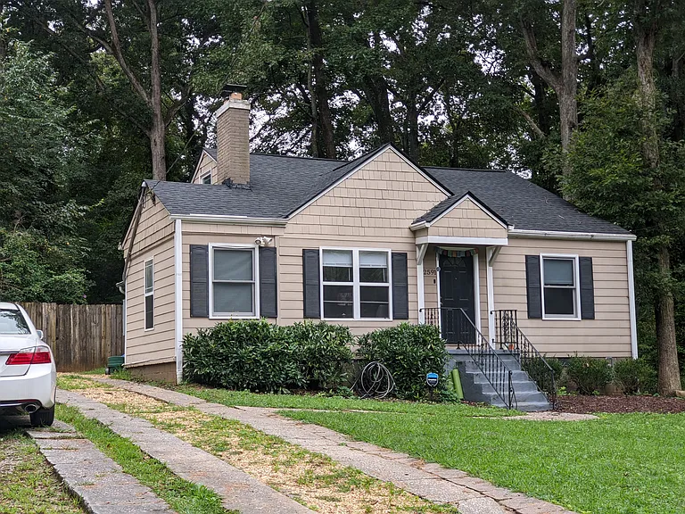 2591 Joyce Ave — Photo 8