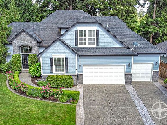 2nd image of 13009 NE 37th Ct