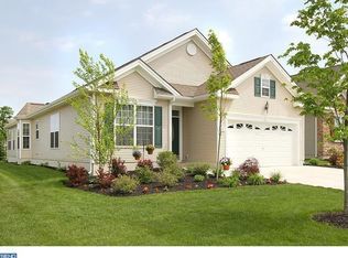 9 Embassy Dr, Woolwich Township, NJ 08085