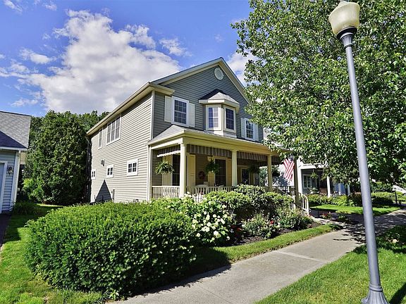 2nd image of 7 Furlong St