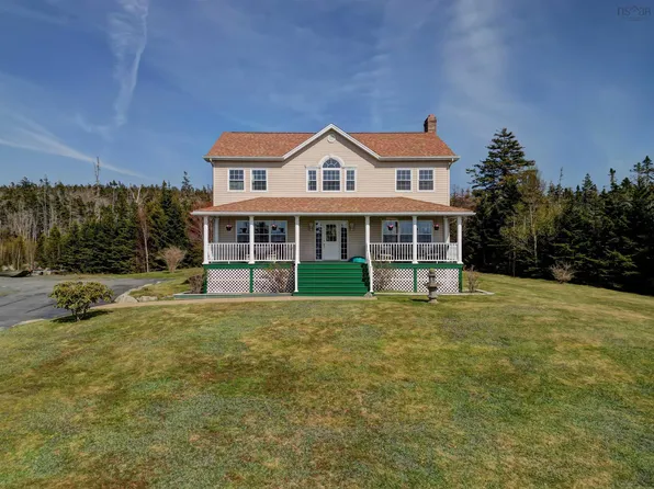 9085 Peggys Cove Rd, Indian Harbour, NS B3Z 3N4