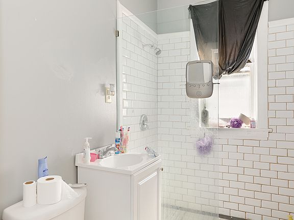 5th image of 3141 N Kimball Ave
