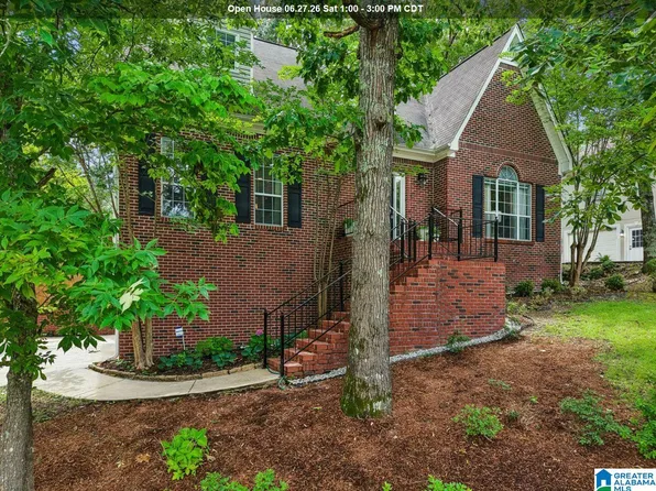 184 Grande View Ln, Maylene, AL 35114