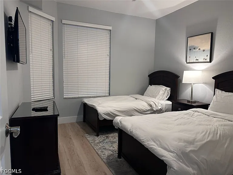 16421 Millstone Cir #104 — Photo 32