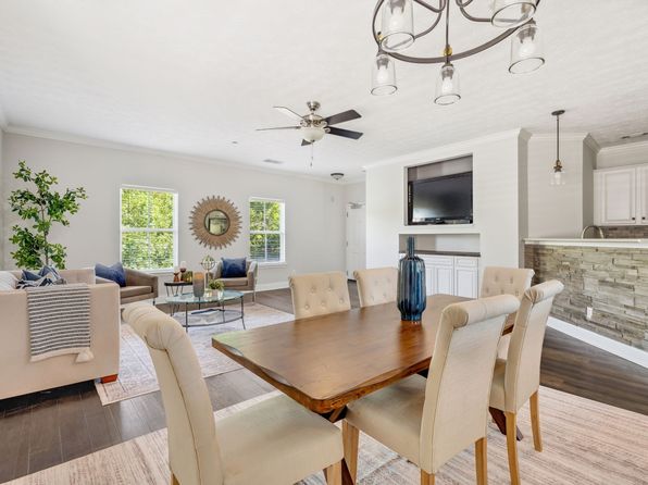 1027 Park Run Dr, Franklin, TN 37067
