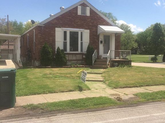 3rd image of 736 Avenue H
