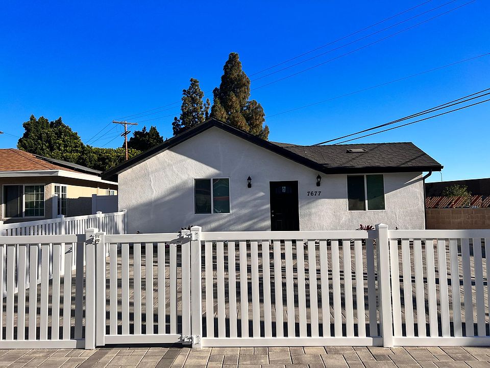 1st image of 7677 Glencrest Dr