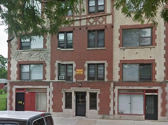 1st image of 1137 E 82nd St APT 105