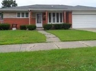 27347 Dover Ave, Warren, MI 48088