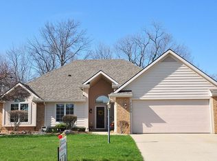 7730 Currie Hill Ct, Fort Wayne, IN 46804
