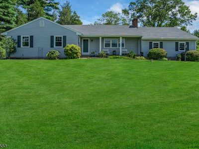 355 Mountain View Rd, Skillman, NJ, 08558