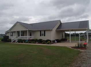 303 White Oak Bridge Rd, Mount Olive, NC 28365