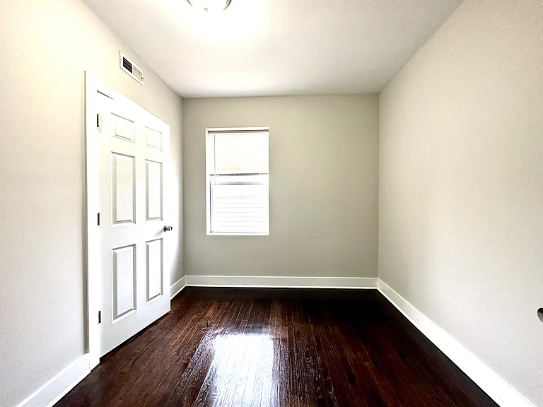 2130 N Sawyer Ave #2E — Photo 18